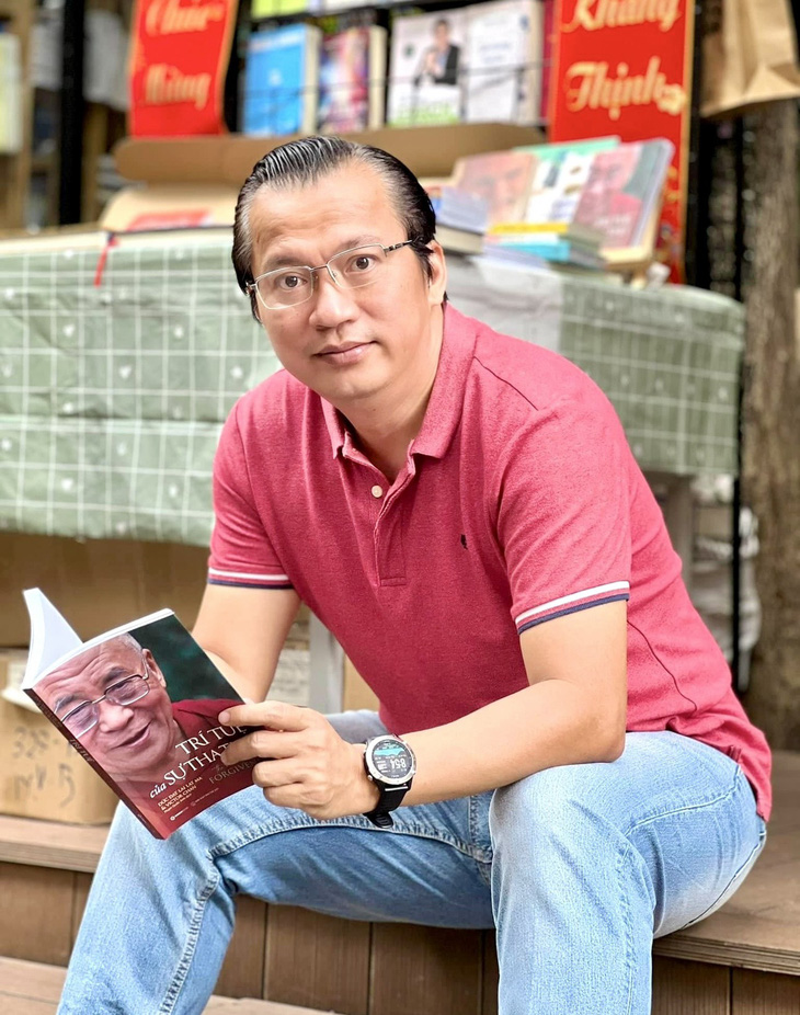 Tác giả Nguyễn Tuấn Quỳnh
