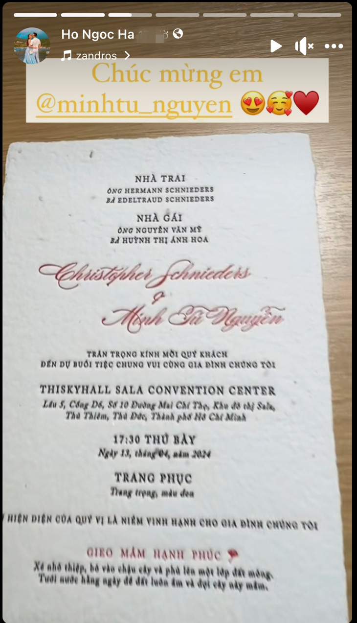 Hồ Ngọc Hà là nghệ sĩ Việt đầu tiên đăng tải thiệp cưới được nhận từ siêu mẫu Minh Tú