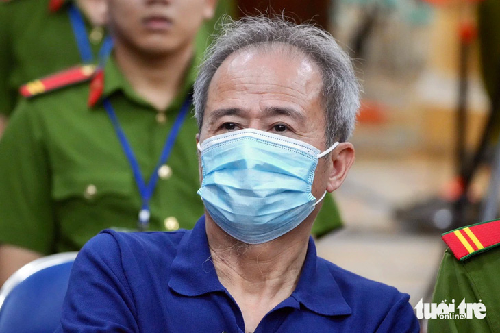 Luật sư cho rằng ông Nguyễn Văn Hưng nhận quà từ SCB không liên quan đến hành vi sai phạm  - Ảnh: HỮU HẠNH