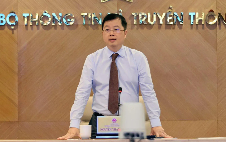 Thứ trưởng Bộ Thông tin và Truyền thông Nguyễn Thanh Lâm kêu gọi các doanh nghiệp quảng cáo trên những nền tảng tuân thủ pháp luật Việt Nam - Ảnh: ĐỨC HUY