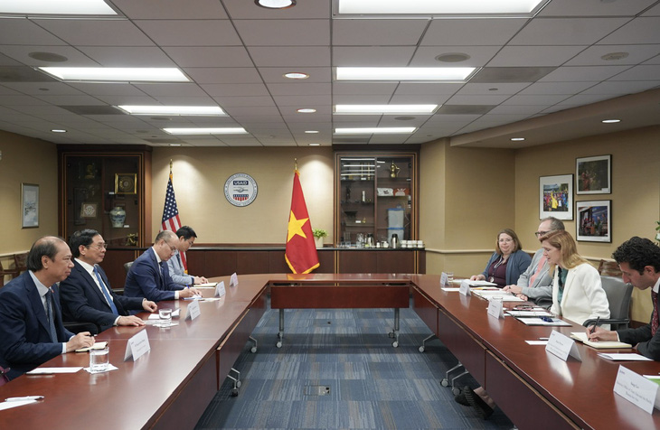 Cuộc gặp giữa Bộ trưởng Bộ Ngoại giao Bùi Thanh Sơn và Tổng giám đốc USAID Samantha Power tại trụ sở USAID ngày 25-3 - Ảnh: BỘ NGOẠI GIAO