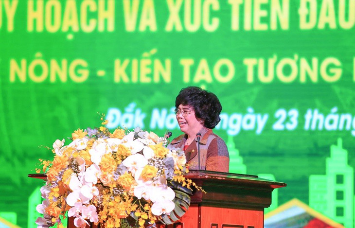 Anh hùng Lao động Thái Hương, Nhà sáng lập - Chủ tịch Hội đồng Chiến lược Tập đoàn TH chia sẻ tại Hội nghị