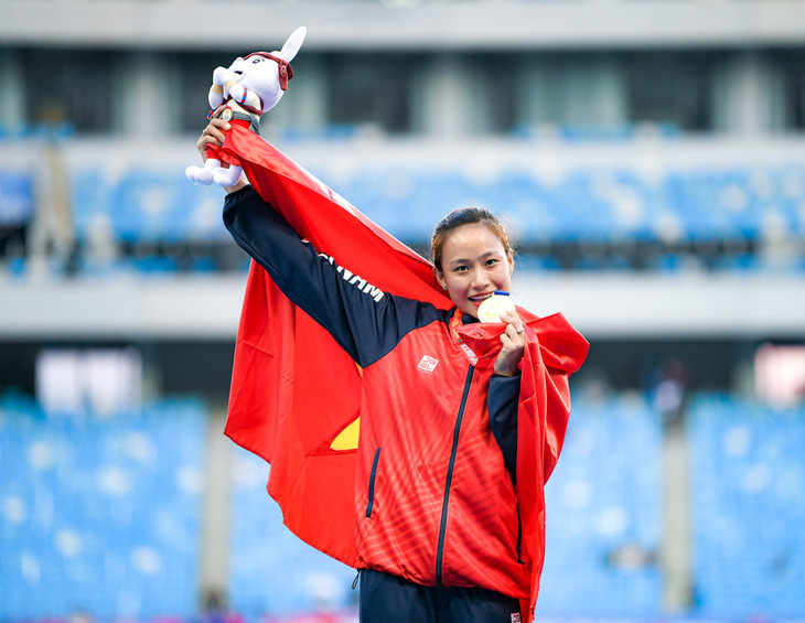 VĐV Huỳnh Thị Mỹ Tiên không được công nhận kết quả dù tham dự và về nhất cự ly 100m rào tại Giải điền kinh vô địch quốc gia 2023 - Ảnh: NAM TRẦN