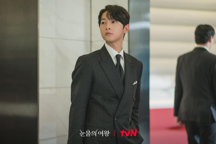 Song Joong Ki đảm nhận vai cameo trong phim của Kim Ji Won và Kim Soo Hyun