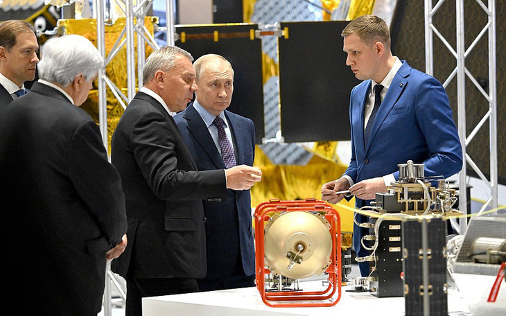 Nga, Trung tính đưa 'nhà máy điện hạt nhân' lên Mặt trăng