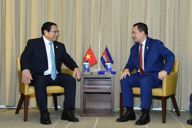 Hai Thủ tướng bày tỏ vui mừng quan hệ hợp tác hai nước thời gian qua phát triển ổn định - Ảnh: NHẬT BẮC