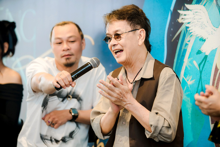 Nhạc sĩ Đức Huy tại buổi họp báo ở Hà Nội - Ảnh: NGÔ XUÂN PHÚ