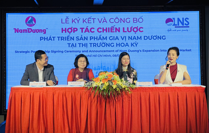Tọa đàm có sự tham dự của đại diện Công ty TNHH Thực phẩm Quốc tế Nam Dương, Công ty Cổ phần quốc tế LNS và bà Vũ Kim Hạnh.