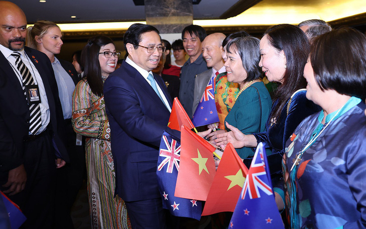 Thủ tướng Phạm Minh Chính đến Auckland, bắt đầu thăm chính thức New Zealand