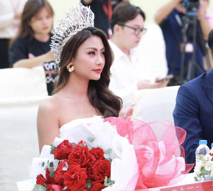 Hoa hậu Bùi Xuân Hạnh trở thành đại sứ thương hiệu của SAKOS- Ảnh 1.