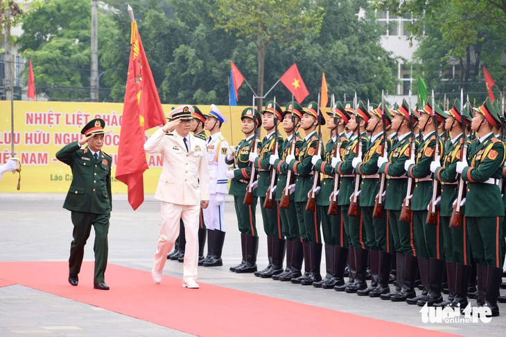 Bộ trưởng Bộ Quốc phòng Việt Nam - Trung Quốc tham dự nhiều hoạt động gắn kết hai nước- Ảnh 7.