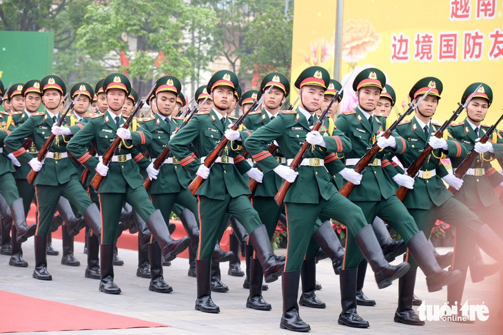 Bộ trưởng Bộ Quốc phòng Việt Nam - Trung Quốc tham dự nhiều hoạt động gắn kết hai nước- Ảnh 8.