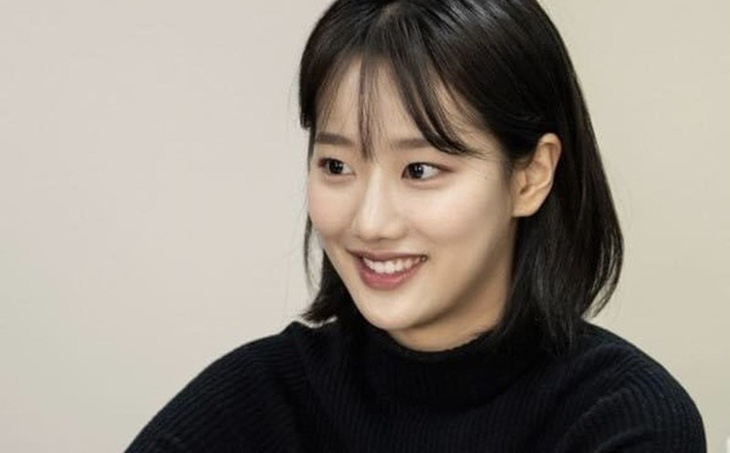 Na Eun thậm chí đã tham gia quảng bá phim trước khi dính xì căng đan bạo lực học đường