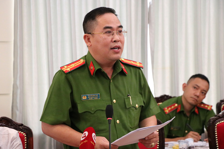 Thượng tá Nguyễn Minh Thơ phát biểu tại hội thảo - Ảnh: CẨM NƯƠNG 