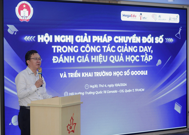 Ông Nguyễn Bảo Quốc - Phó Giám đốc Sở Giáo dục và Đào tạo TP HCM phát biểu tại Hội nghị
