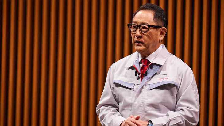 Trong khi CEO Sato Koji phát triển sản phẩm, chủ tịch HĐQT Akio Toyoda sẽ tập trung vào vấn đề "con người" trong hệ thống Toyota để tránh sai lầm tái diễn - Ảnh: Toyota