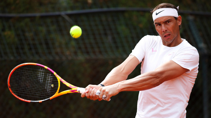 Rafael Nadal sẵn sàng thi đấu ở Barcelona Open sau khi bình phục chấn thương - Ảnh: Reuters