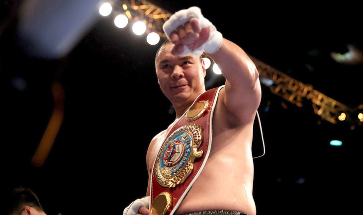 Zhilei Zhang từng giành đai WBO tạm thời ở tuổi 40 - Ảnh: PA