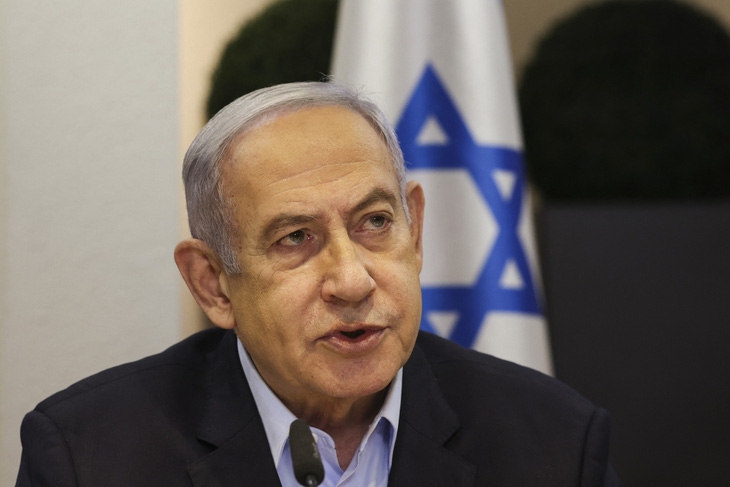 Thủ tướng Israel Benjamin Netanyahu tuyên bố nước ông sẽ tự đưa ra quyết định để đáp trả Iran - Ảnh: AFP