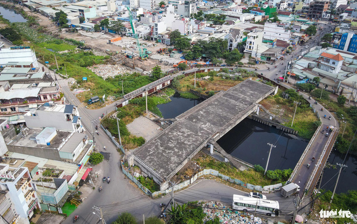Thuận An ngưng thi công hai gói thầu tại TP.HCM, Ban hạ tầng ra 