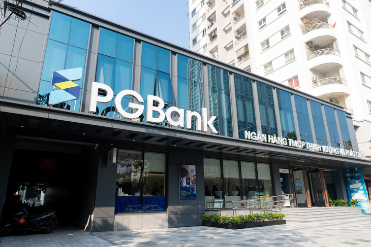 Hai sếp PGBank cùng xin nghỉ việc ngay trước thềm đại hội cổ đông