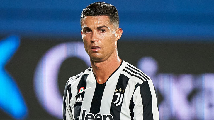 Juventus phải trả cho Ronaldo 10 triệu euro