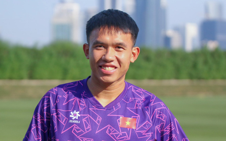 Tiền vệ U23 Việt Nam: 