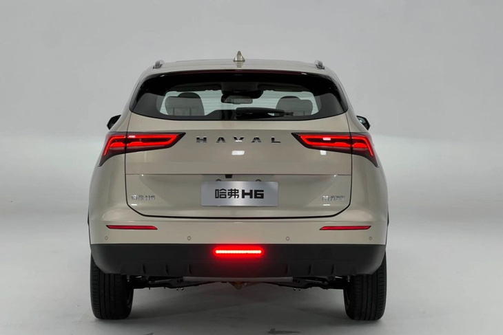 Haval H6 2024 lộ hàng loạt trang bị mới trước ngày ra mắt- Ảnh 11.