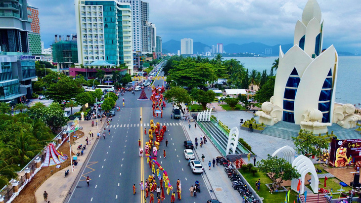 TP Nha Trang sẽ là đô thị du lịch biển quốc tế, cửa ngõ hội nhập của tỉnh Khánh Hòa - Ảnh: TRẦN HOÀI