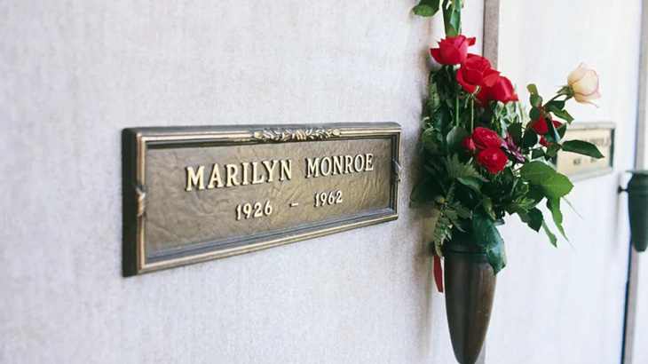 Bia mộ của Marilyn Monroe - Ảnh: Getty Images