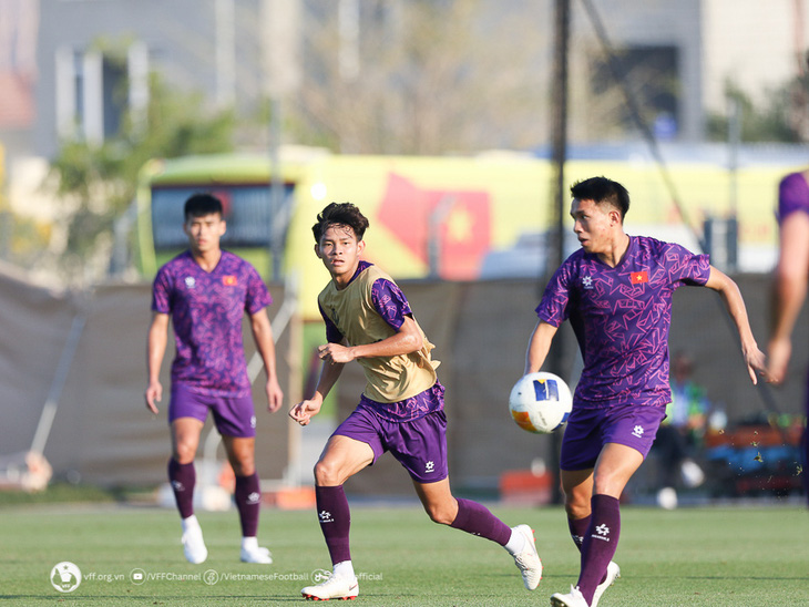 Buổi tập của đội tuyển U23 Việt Nam tại Qatar - Ảnh: VFF