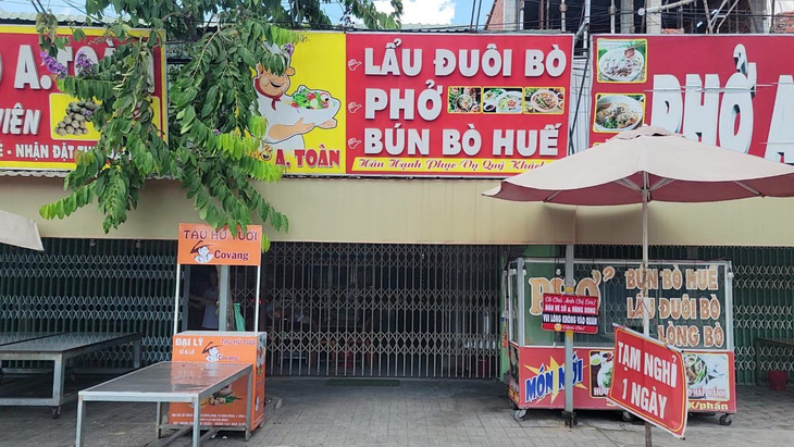 Cơ sở kinh doanh ở phường Đông Thuận đóng cửa 2 ngày nay do không có nước sinh hoạt - Ảnh: CHÍ HẠNH