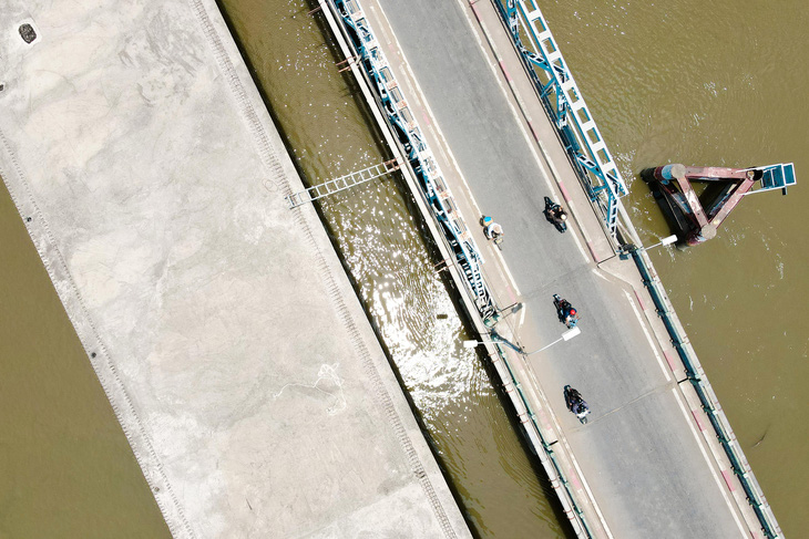 Dự kiến tháng 12 năm nay người dân Nhà Bè, quận 7 sẽ qua lại trên cầu Phước Long, Rạch Đỉa- Ảnh 3.