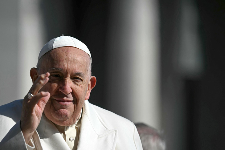 Sau phát biểu nhạy cảm trước đó về chiến sự Ukraine, Giáo hoàng Francis tiếp tục kêu gọi đàm phán hòa bình ở Ukraine, Dải Gaza - Ảnh: AFP