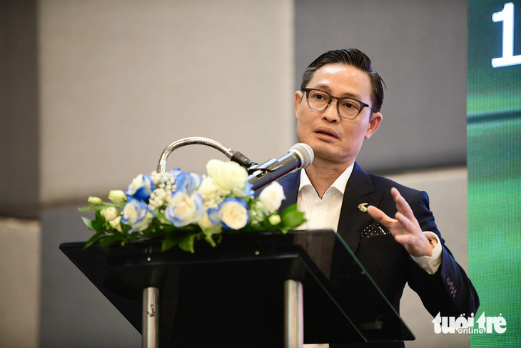 Ông Phạm Hoàng Hải (Hội đồng Doanh nghiệp vì sự Phát triển Bền vững Việt Nam) đánh giá cao những nỗ lực của Nestlé Việt Nam với mục tiêu và lộ trình giảm phát thải - Ảnh: QUANG ĐỊNH