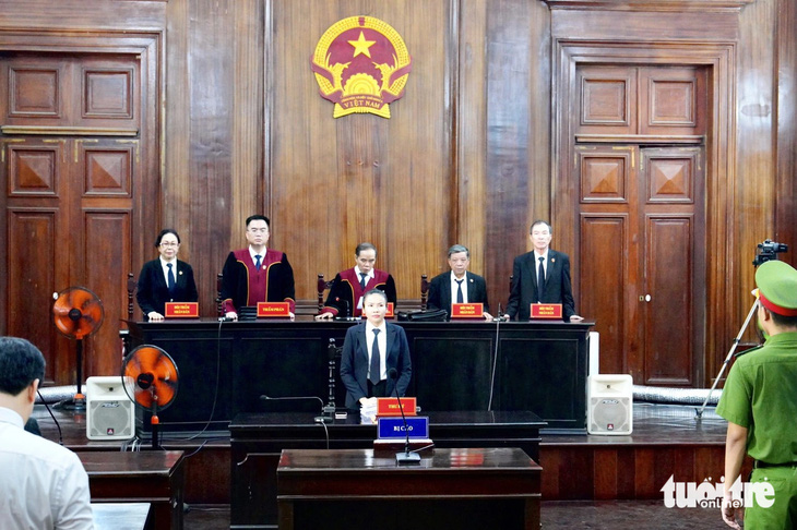 Hội đồng xét xử tuyên án đối với ông Trần Quí Thanh - Ảnh: HỮU HẠNH
