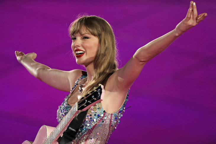 Năm nay, Taylor Swift sẽ tiếp tục khuấy đảo thế giới với đợt Eras Tour thứ hai - Ảnh: GETTY IMAGES