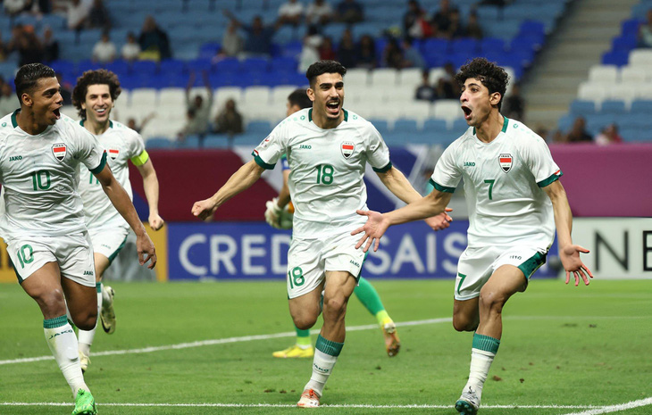 Niềm vui của U23 Iraq sau khi ghi bàn vào lưới U23 Việt Nam - Ảnh: AFC