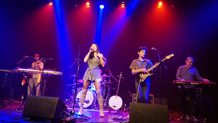 Saigon Soul Revival là ban nhạc đa quốc tịch với năm thành viên  - Ảnh: NVCC