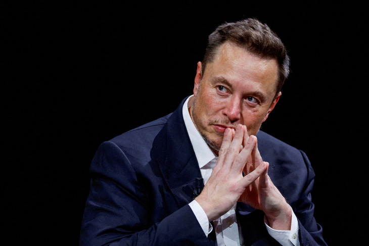 Tỉ phú Mỹ Elon Musk đã gặp gỡ Thủ tướng Trung Quốc Lý Cường hôm 28-4 - Ảnh: REUTERS
