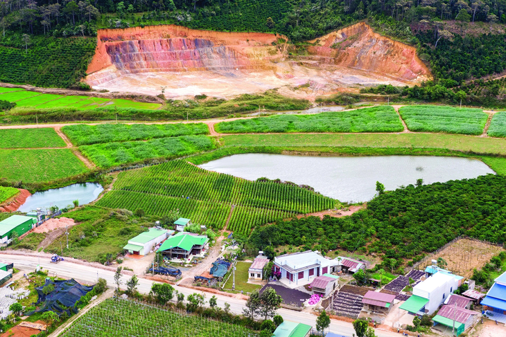 Khu vực trước kia từng là một dự án khai thác vàng tại xã Tà Năng, huyện Đức Trọng, Lâm Đồng. Ảnh: NAM PHONG