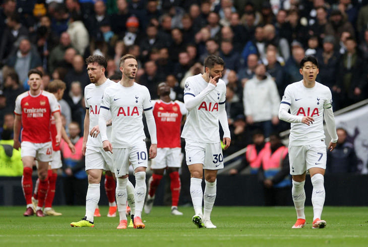 Tottenham vừa chơi tệ vừa kém may mắn trong hiệp 1 - Ảnh: REUTERS