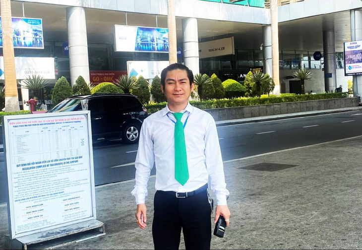 Anh Nguyễn Đăng Luyến - nhân viên điều hành Hãng taxi Mai Linh - Ảnh: GIAI THỤY