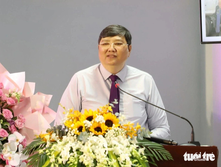 Ông Lê Văn Chiến - phó chủ tịch thường trực UBND tỉnh Đắk Nông ghi nhận những đóng góp vào sự phát triển kinh tế - xã hội địa phương - Ảnh: TÂM AN
