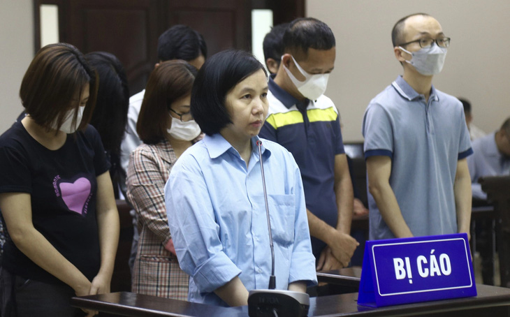 Bị cáo Hà Thành (áo xanh) tại tòa phúc thẩm - Ảnh: DANH TRỌNG