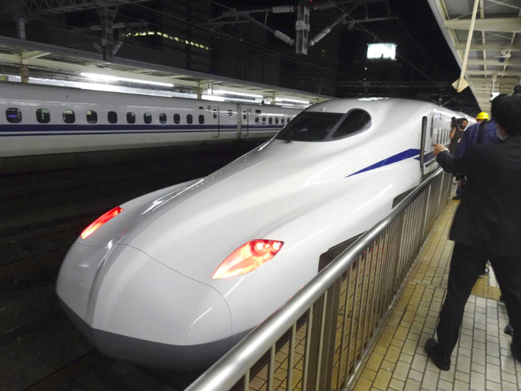 Tàu cao tốc Shinkansen sẽ có phòng riêng đặc biệt - Ảnh chụp màn hình KYODO