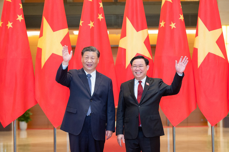 Chủ tịch Quốc hội Vương Đình Huệ hội kiến Tổng bí thư, Chủ tịch Trung Quốc Tập Cận Bình tại Nhà Quốc hội - Ảnh: PHẠM THẮNG