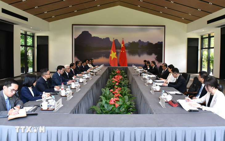 Toàn cảnh cuộc hội đàm giữa hai bộ trưởng ngoại giao Việt Nam và Trung Quốc - Ảnh: TTXVN