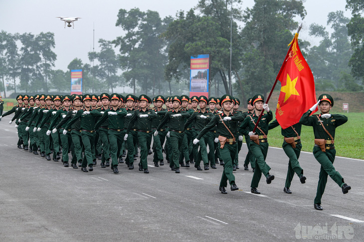 Công an, Quân đội hợp luyện diễu binh, diễu hành kỷ niệm 70 năm Chiến thắng Điện Biên Phủ- Ảnh 14.