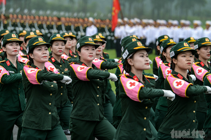 Công an, Quân đội hợp luyện diễu binh, diễu hành kỷ niệm 70 năm Chiến thắng Điện Biên Phủ- Ảnh 13.
